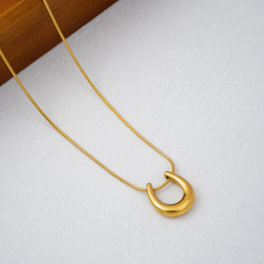 Aure Loop Necklace - Anti Tarnish