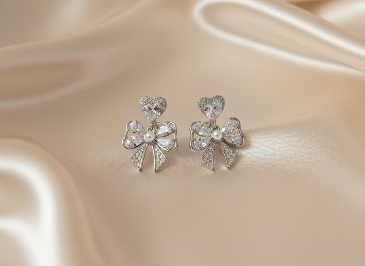 Cupid Glow Studs