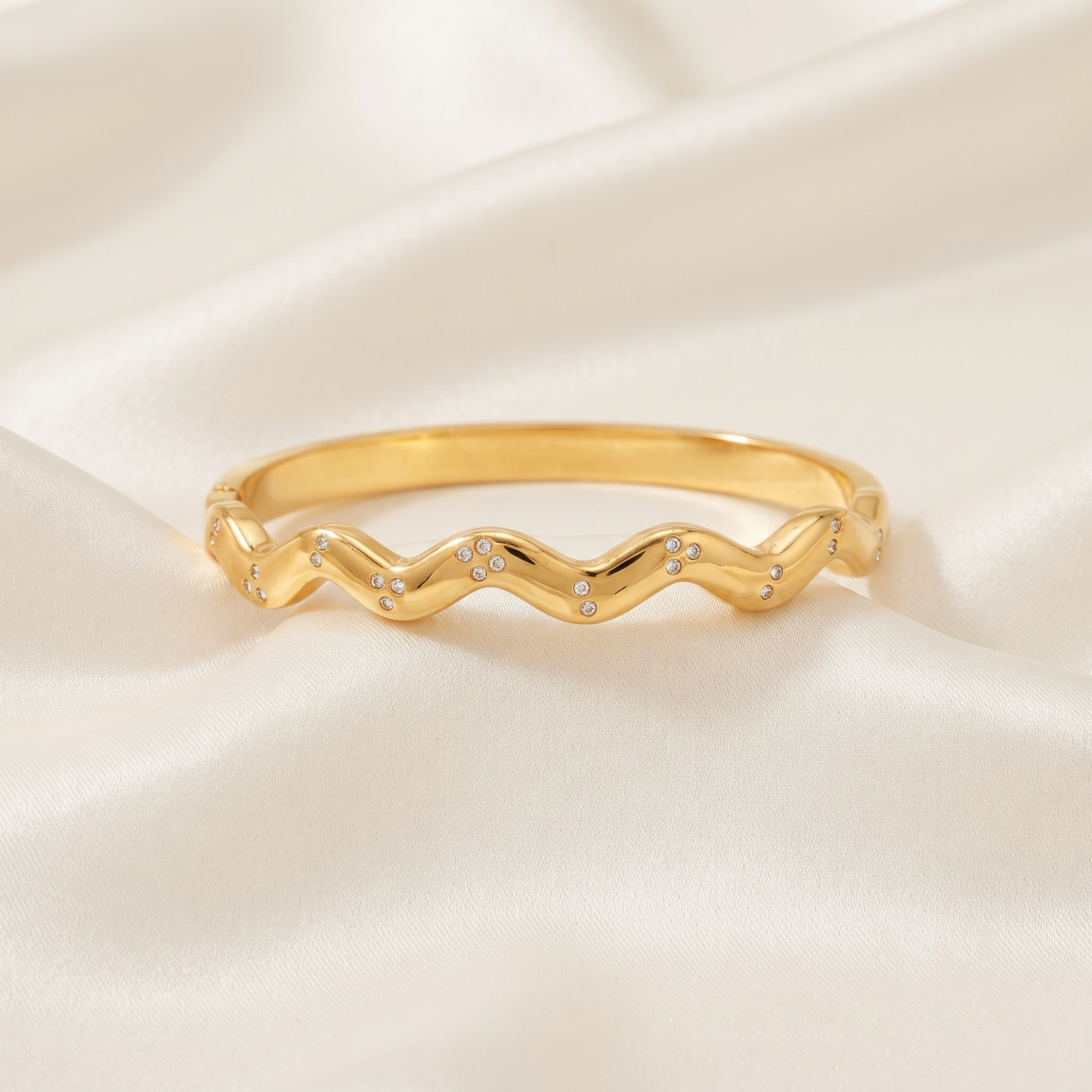 Wavy Gold Kada Bracelet