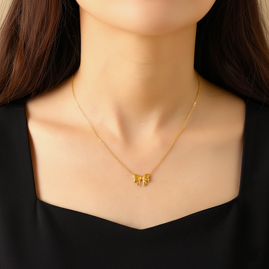 Evelyn Bow Necklace - Anti Tarnish