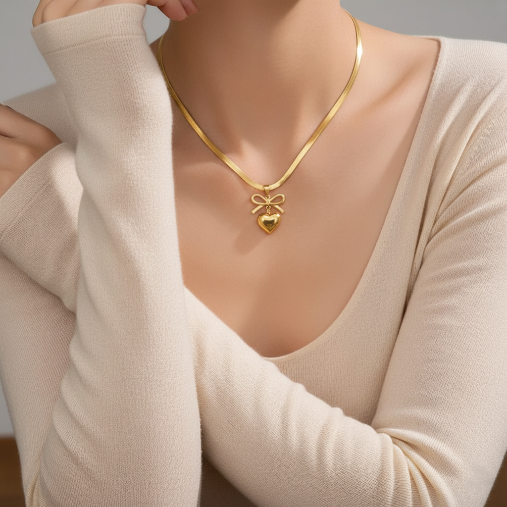 Love Knot Heart Necklace-Anti Tarnish