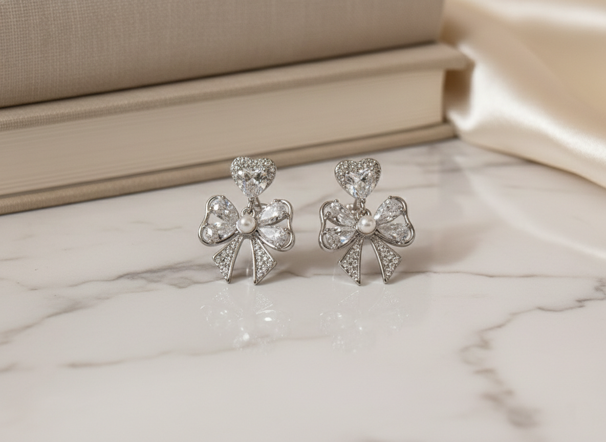 Cupid Glow Studs