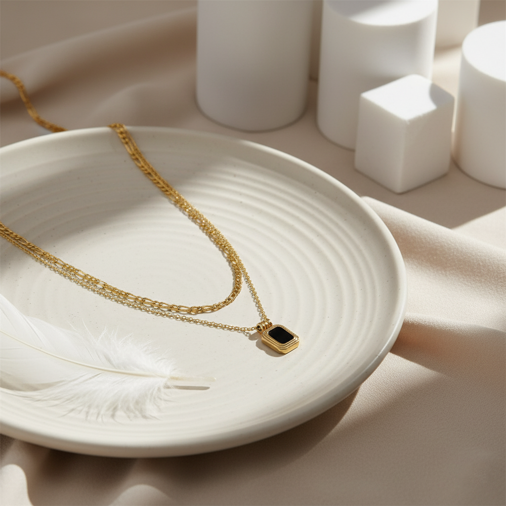 Noir Luxe Necklace - Anti Tarnish