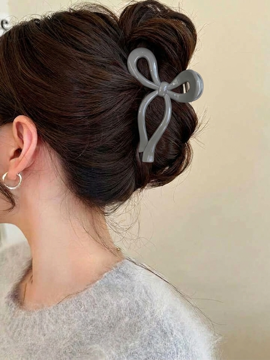 Daisy Knot Claw - Grey