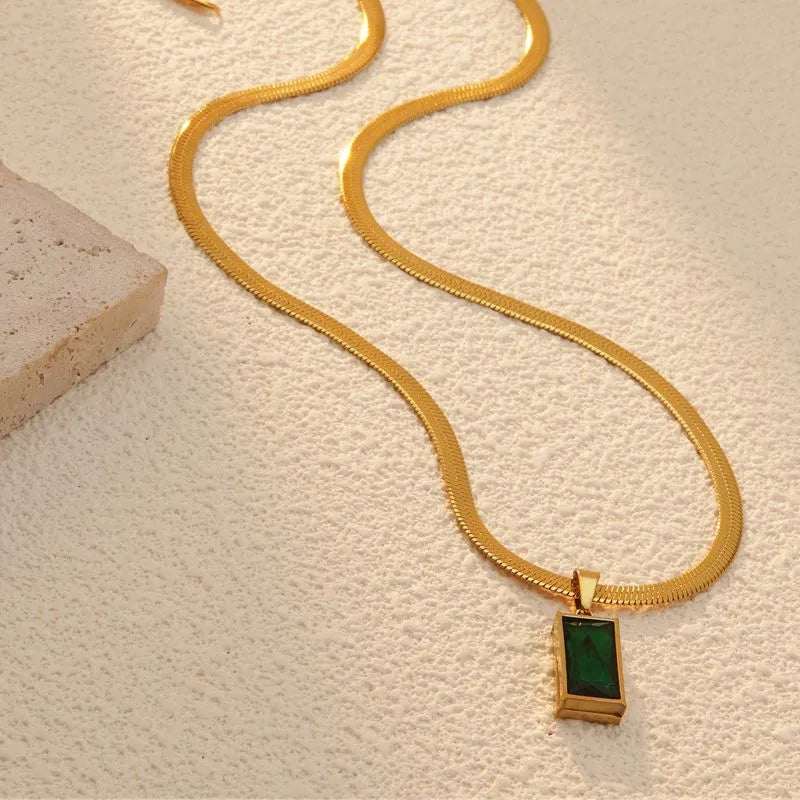 Emerald Radiance Necklace - Anti Tarnish